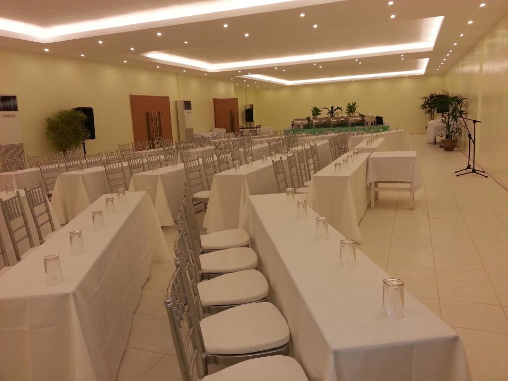 Parkway Hotel Surigao Exteriér fotografie