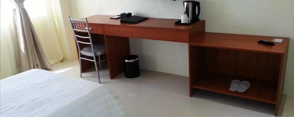 Parkway Hotel Surigao Exteriér fotografie